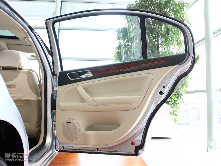 2009�����_���I(l��ng)�S 1.8T �Ԅ�(d��ng)��Ʒ��