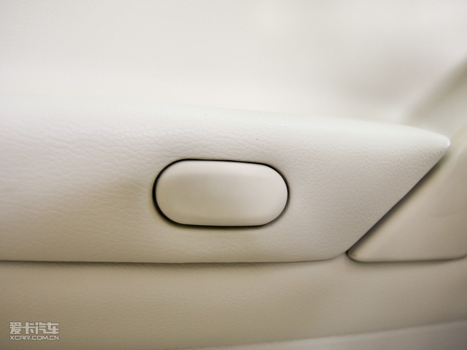 2009�����_���I�S 1.8T �Ԅ���Ʒ��