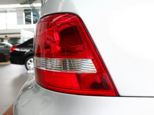 2009��1.8T �Ԅ���Ʒ�� �������^