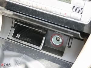 2009款2.0L 手动尊享版 空间座椅