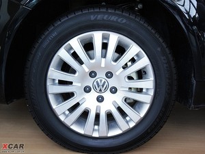 2009款1.8T 自动尊杰版 轮圈