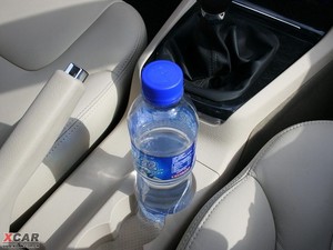 2009款2.0L 手动尊享版 空间座椅