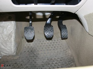 2009款2.0L 手动尊享版 空间座椅