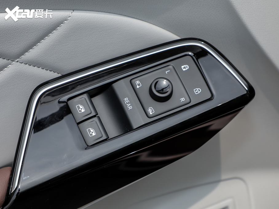 2021ID.6 X 1st Edition ID.Ҋ