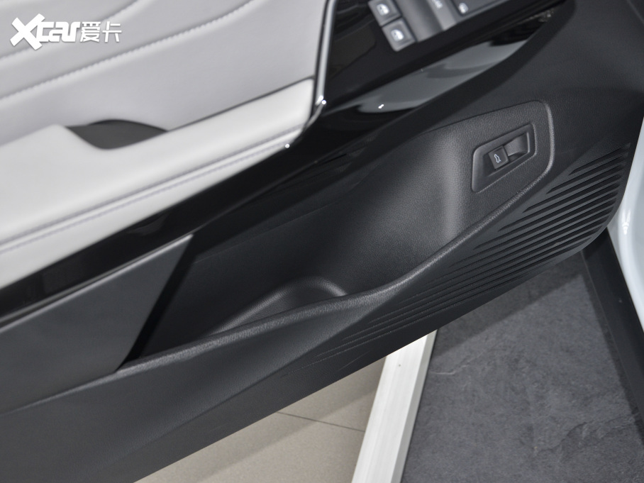 2021I(lng)D.6 X Pro OLm(x)