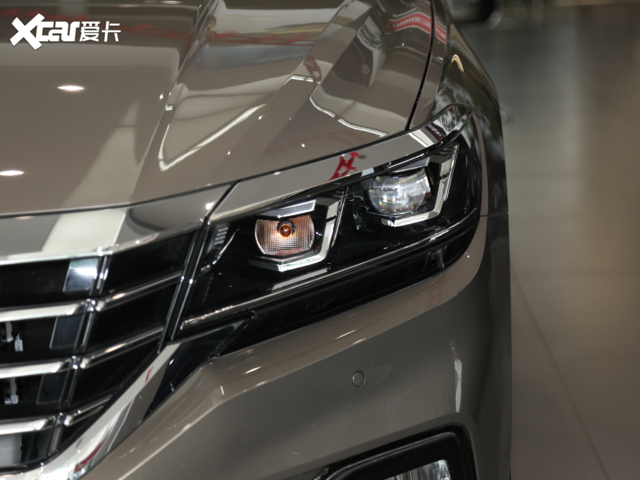 2021�����_�� 330TSI ��Ӣ��