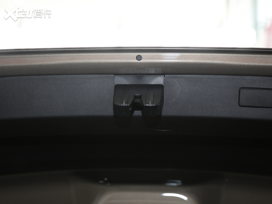 2021�����_�� 330TSI ��Ӣ��