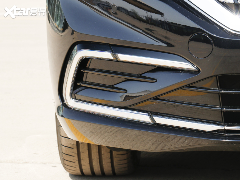 2021�����_�� 380TSI ���A��