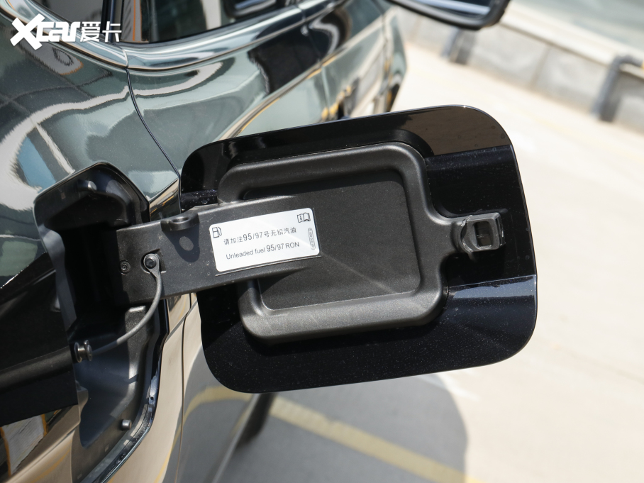 2021�����_�� 380TSI ���A��