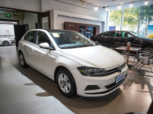 2021Plus 1.5L քȫ ǰ45