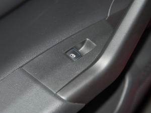 2021Plus 1.5L Ԅӳ ܇ƅ^