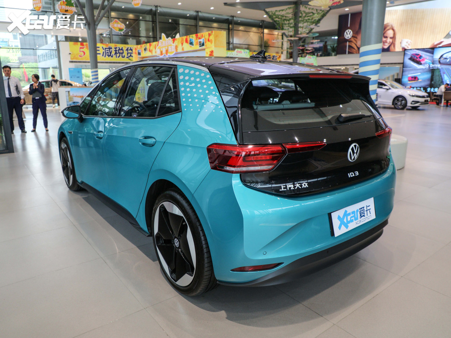 2021���ID.3 Pro �O�ǰ�