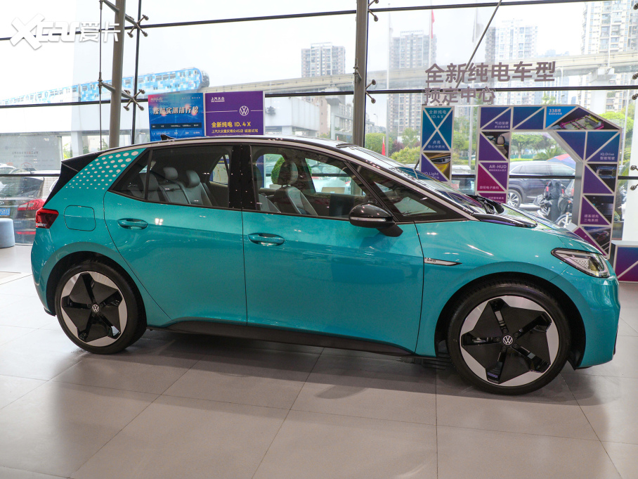 2021���ID.3 Pro �O�ǰ�