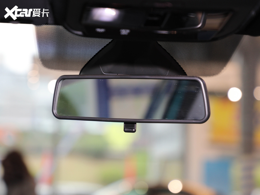 2021���ID.3 Pro �O�ǰ�