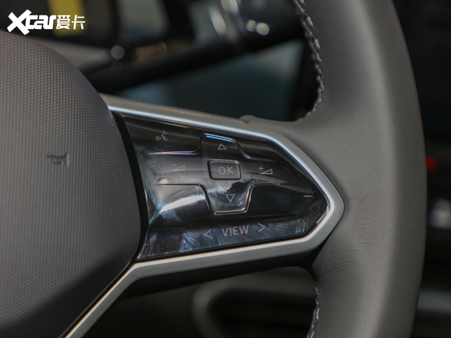 2021���ID.3 Pro �O�ǰ�