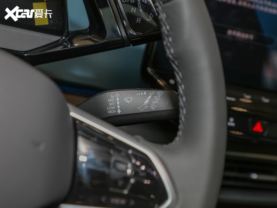 2021���ID.3 Pro �O�ǰ�