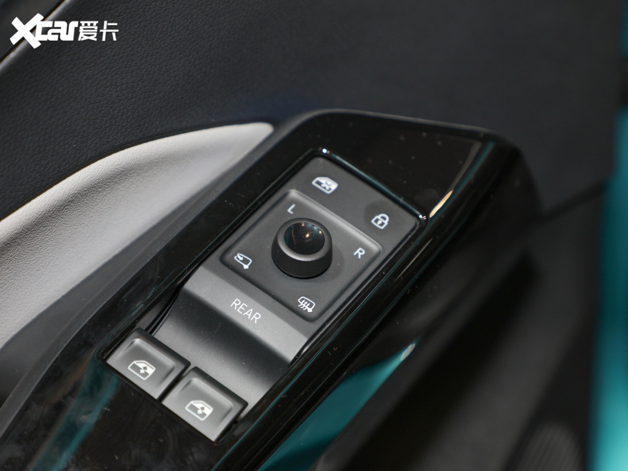 2021���ID.3 Pro �O�ǰ�