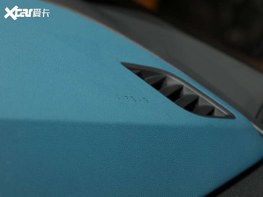 2021���ID.3 Pro �O�ǰ�