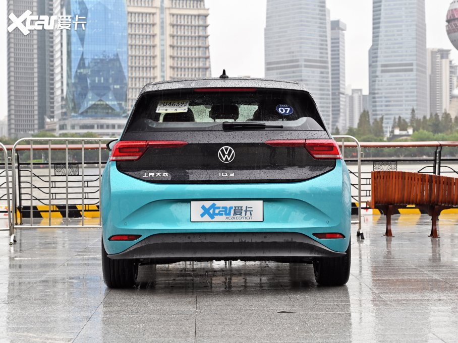 2021���ID.3 Pro �O�ǰ�