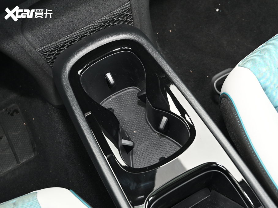 2021���ID.3 Pro �O�ǰ�