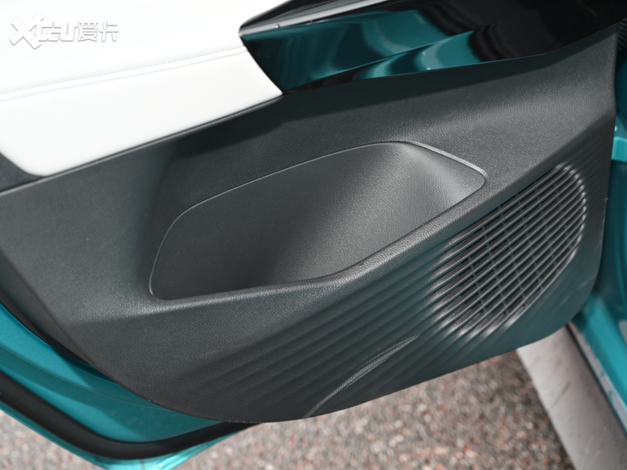 2021���ID.3 Pro �O�ǰ�