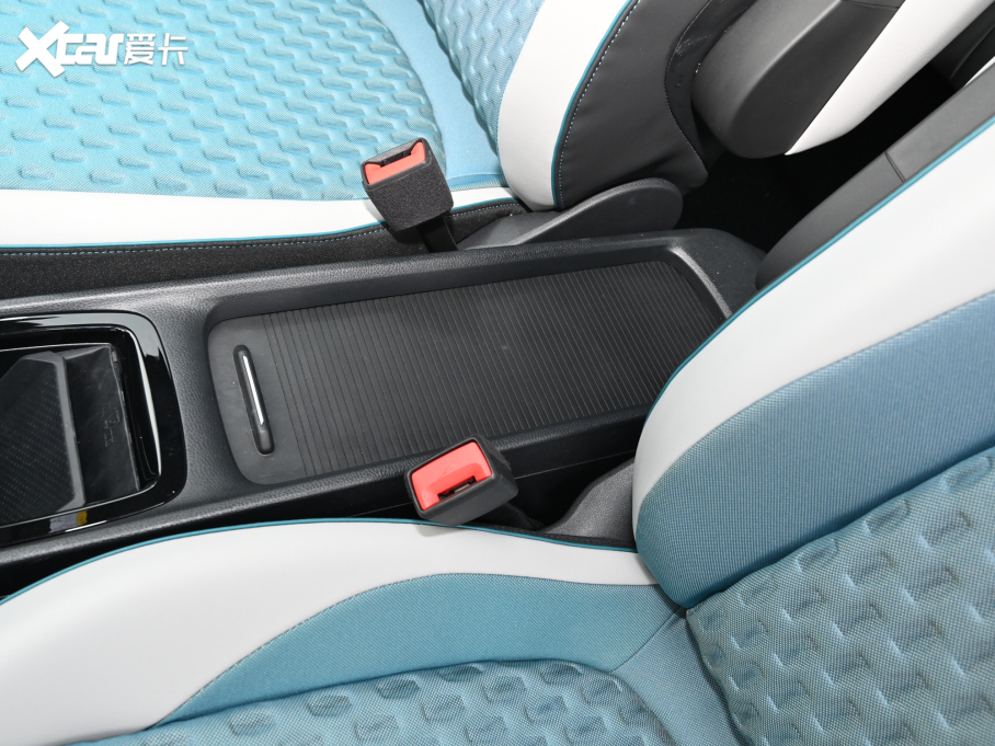 2021���ID.3 Pro �O�ǰ�