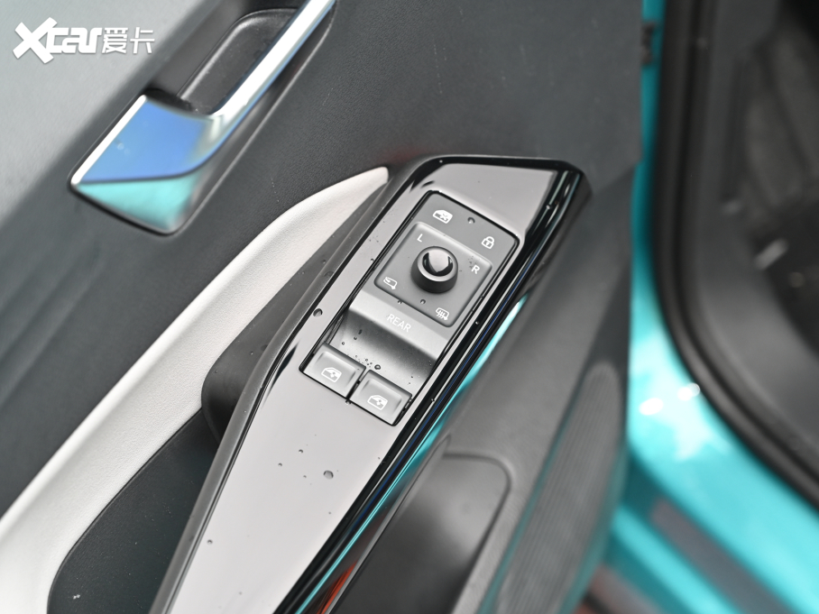 2021���ID.3 Pro �O�ǰ�