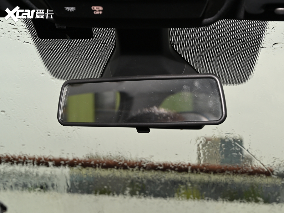 2021���ID.3 Pro �O�ǰ�