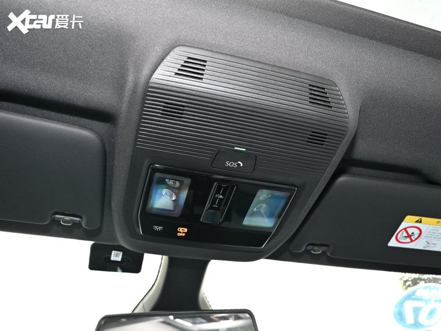 2021���ID.3 Pro �O�ǰ�