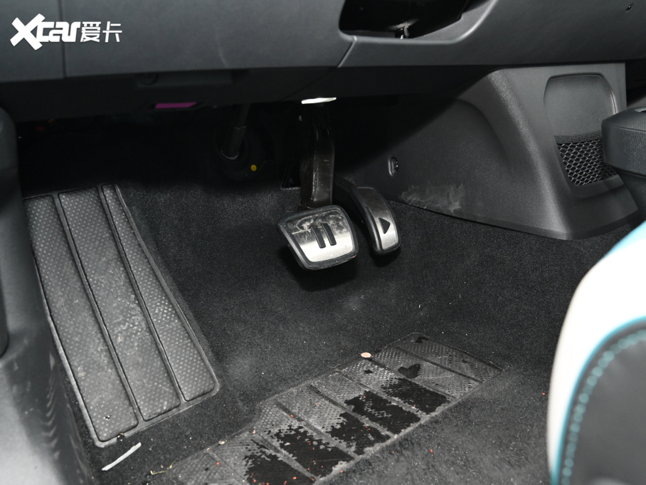 2021���ID.3 Pro �O�ǰ�