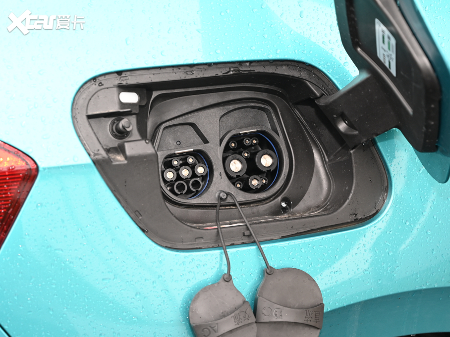 2021���ID.3 Pro �O�ǰ�