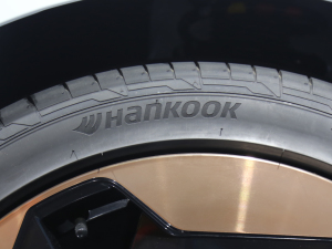 2021��Pro �O�ǰ� ݆̥Ʒ��