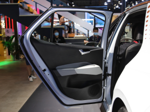 2021��Pro �O�ǰ� ���܇�T