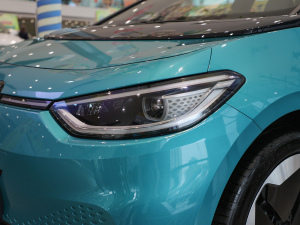 2021��Pro �O�ǰ� �������^