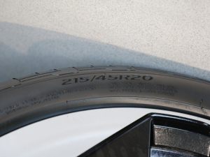 2021��Pro �O�ǰ� �������^