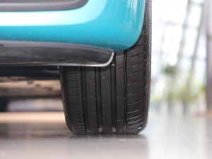 2021��Pro �O�ǰ� �������^