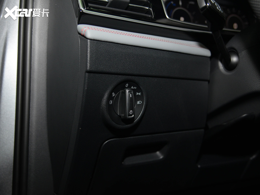 2022;^LԴ 430PHEV 늻(dng)Ş