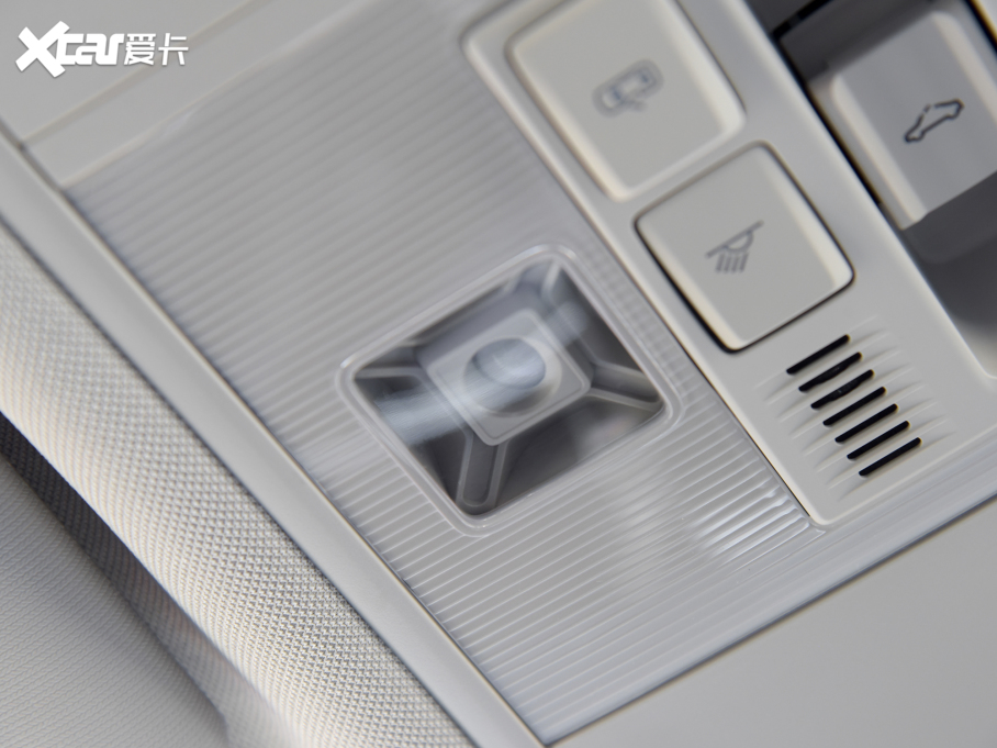 2022;^LԴ 430PHEV 늻F