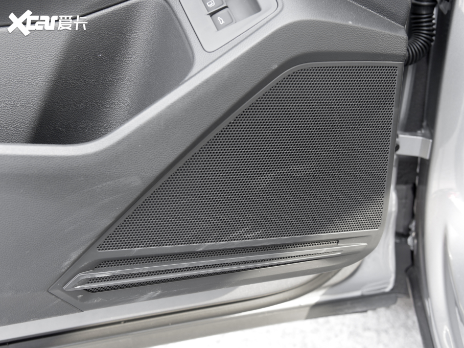 2022;^LԴ 430PHEV 늻F