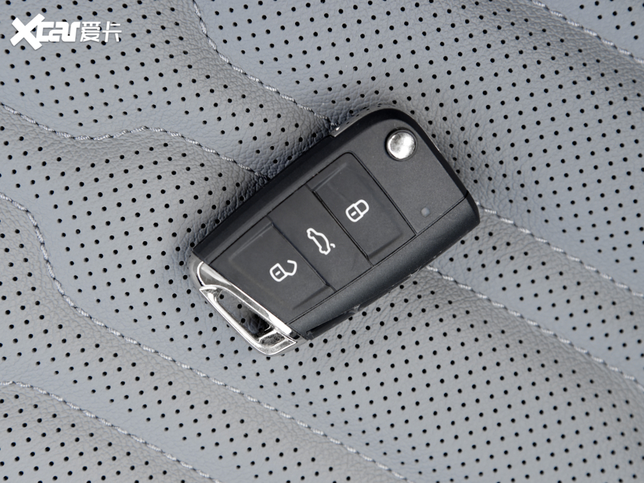 2022;^LԴ 430PHEV 늻(dng)F