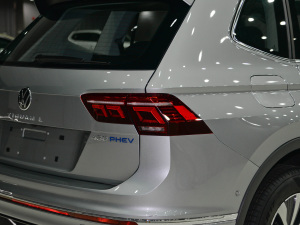 2022430PHEV 늻Ş (ji)^