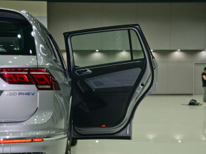 2022430PHEV 늻Ş п؅^