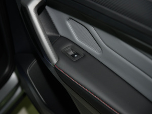 2022430PHEV 늻Ş п؅^