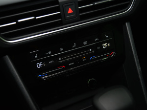 2022430PHEV 늻Ş {{