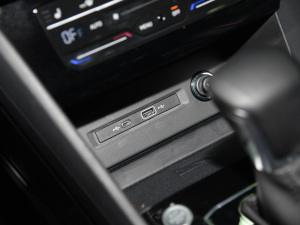 2022430PHEV 늻Ş п؅^