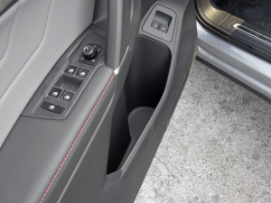 2022430PHEV 늻F ǰTg