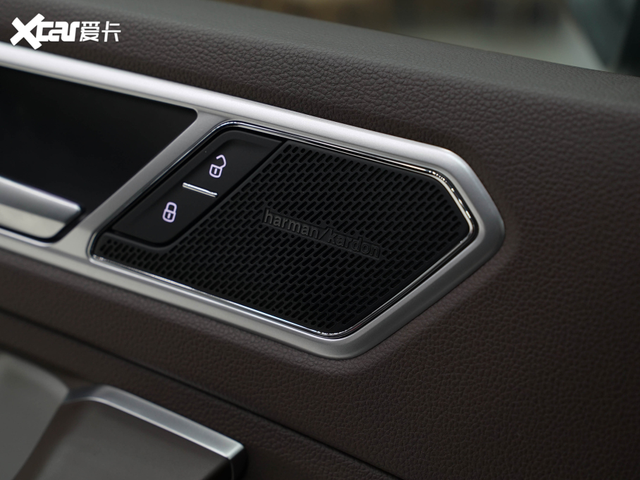 2022;^L 380TSI Ԅ(dng)(q)R-LineŞ7