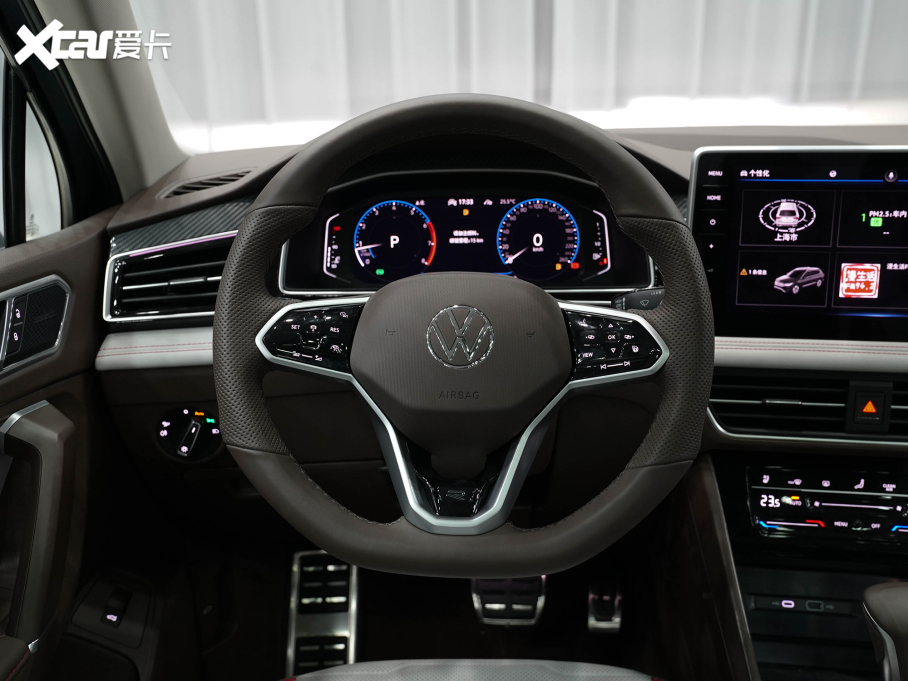 2022;^L 380TSI ԄR-LineŞ7