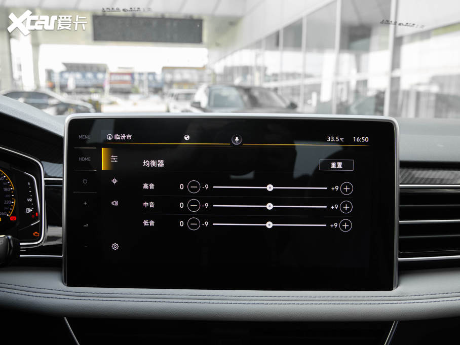 2022;^L 330TSI ԄӃR-LineԽ