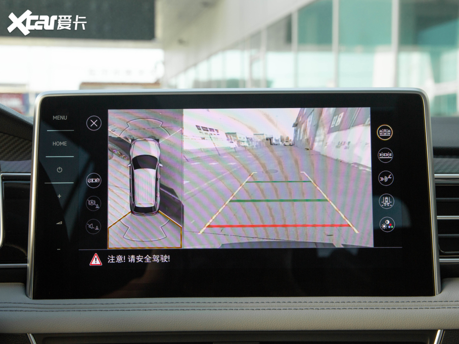 2022;^L 330TSI ԄӃR-LineԽ